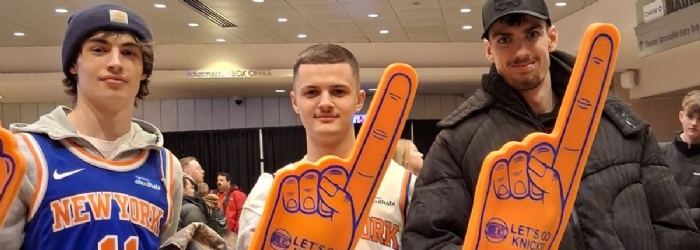 students-at-madison-square-garden-to-watch-the-new-york-knicks-in-action